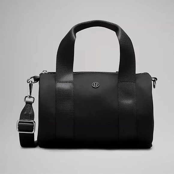 Lululemon- Nylon Mini Barrel Duffle Bag 5L-Black-NWT - Picture 1 of 14